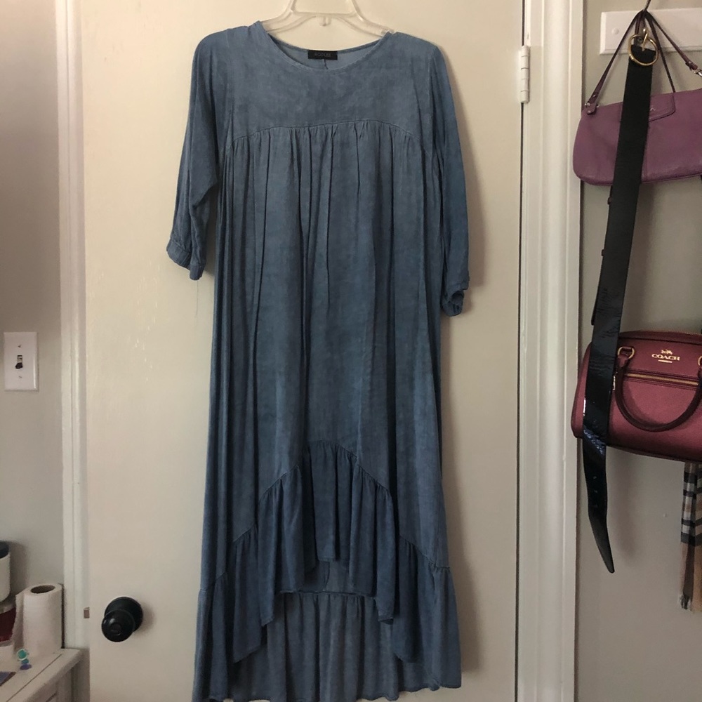 Women high to low dress